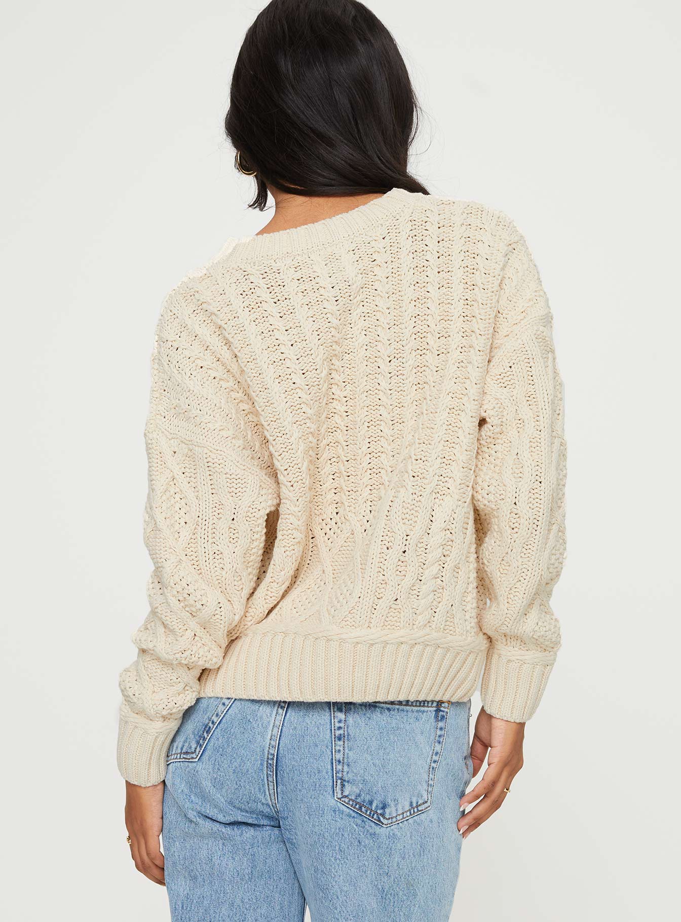 Dunham Cable Knit Sweater Beige