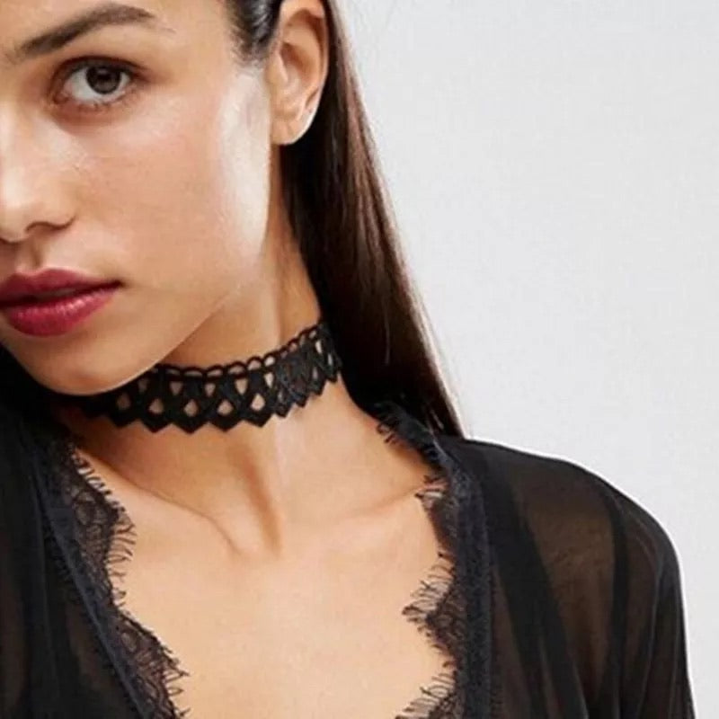 Kai Black Choker