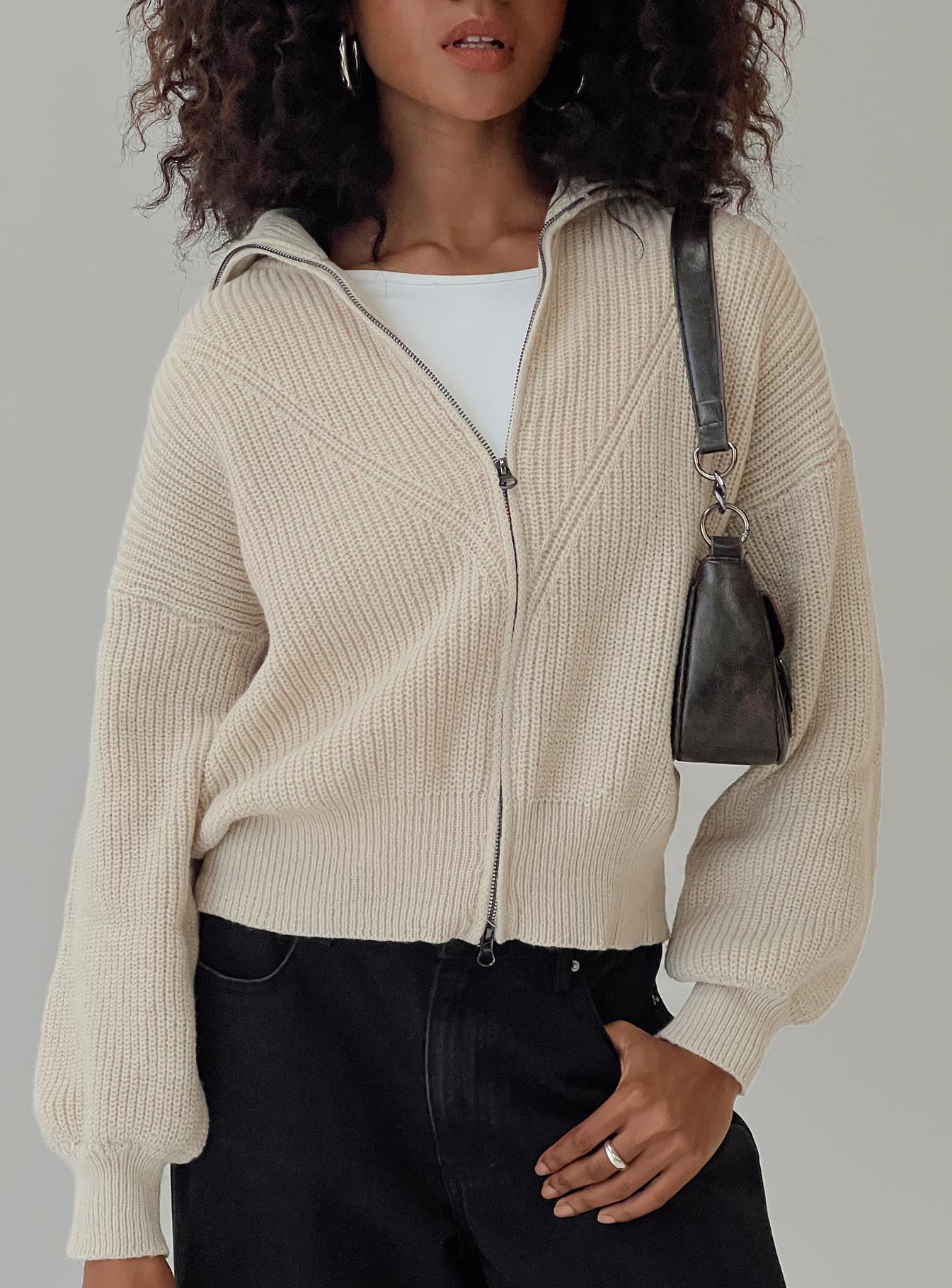 Merivale Knit Sweater Beige